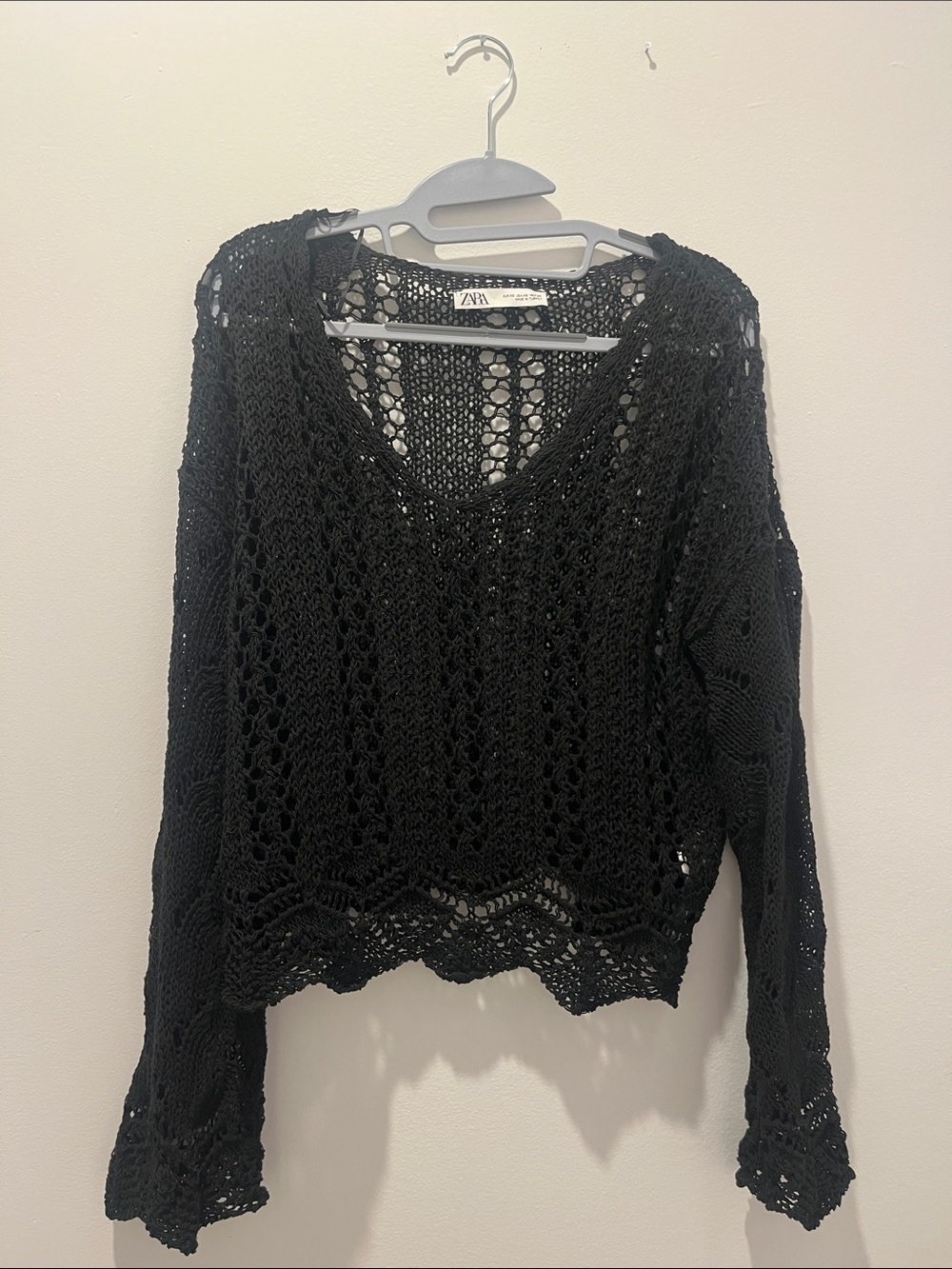Zara Black Open-Knit V-Neck Sweater